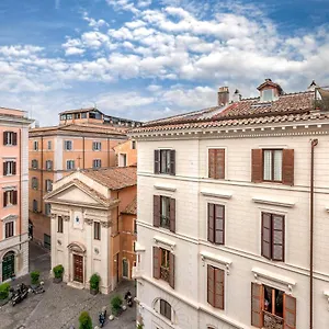  Apartment Pantheon Luxury House