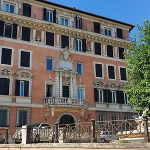  Apartment Palazzo Marescalchi Belli, Vicino Piazza Di Spagna