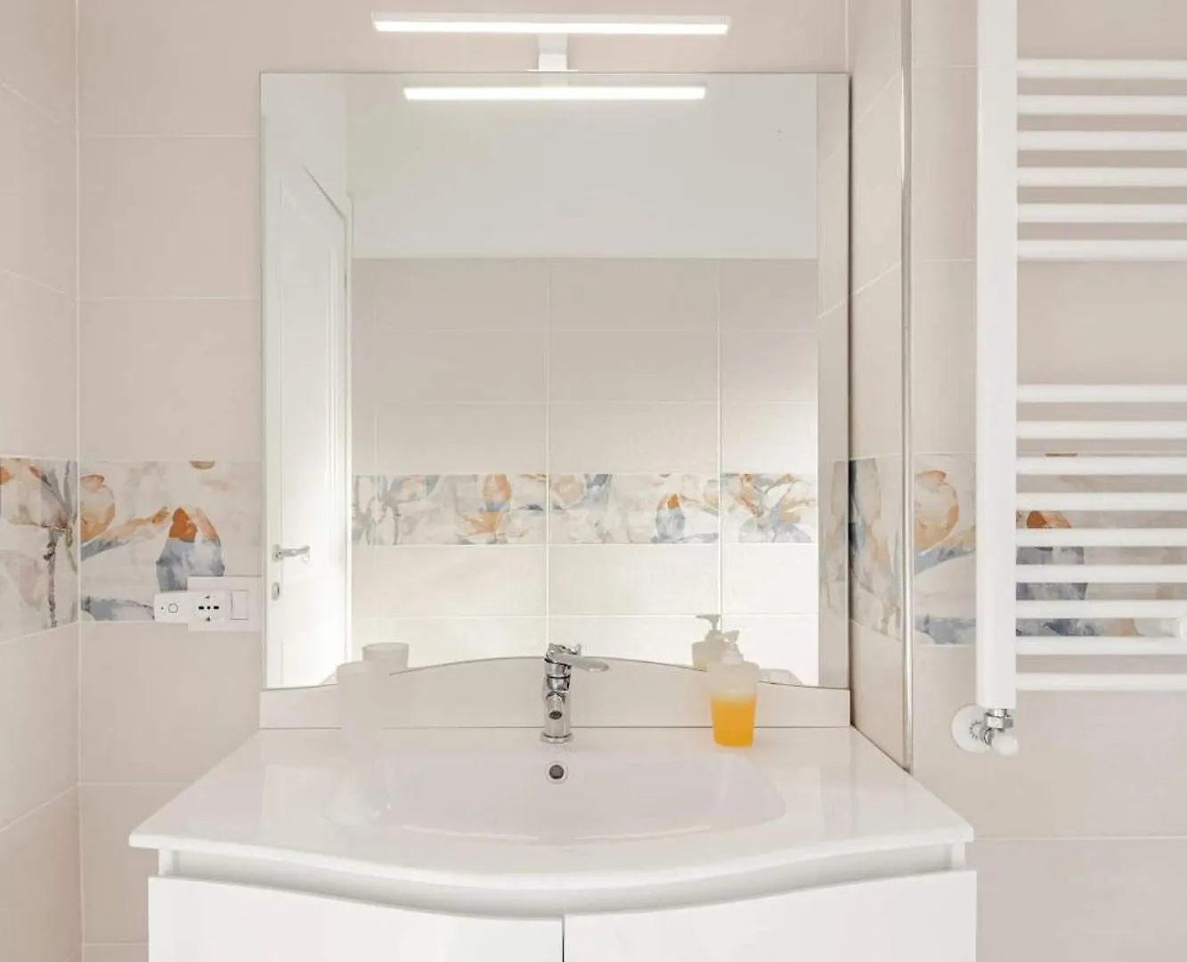 Apartmán La Casa Di Valeria Con Piscina Řím Itálie